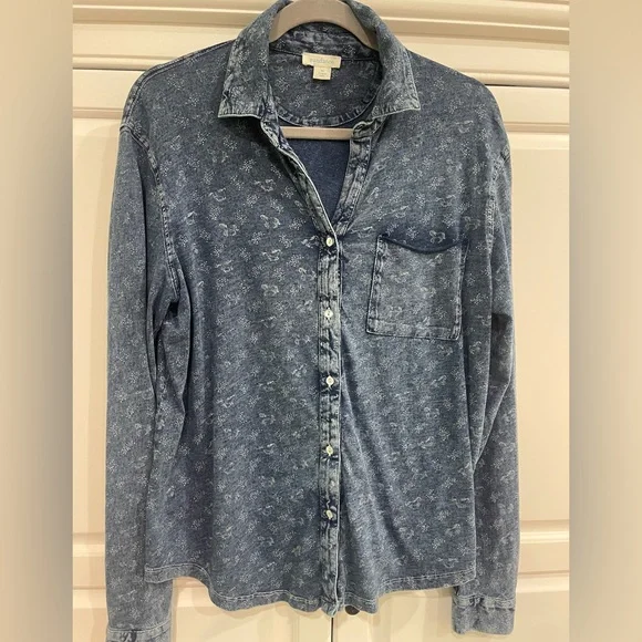 Sundance Horse & Floral Chambray Shirt | Western Boho Coastal Cowgirl | Medium - Picture 2 of 4